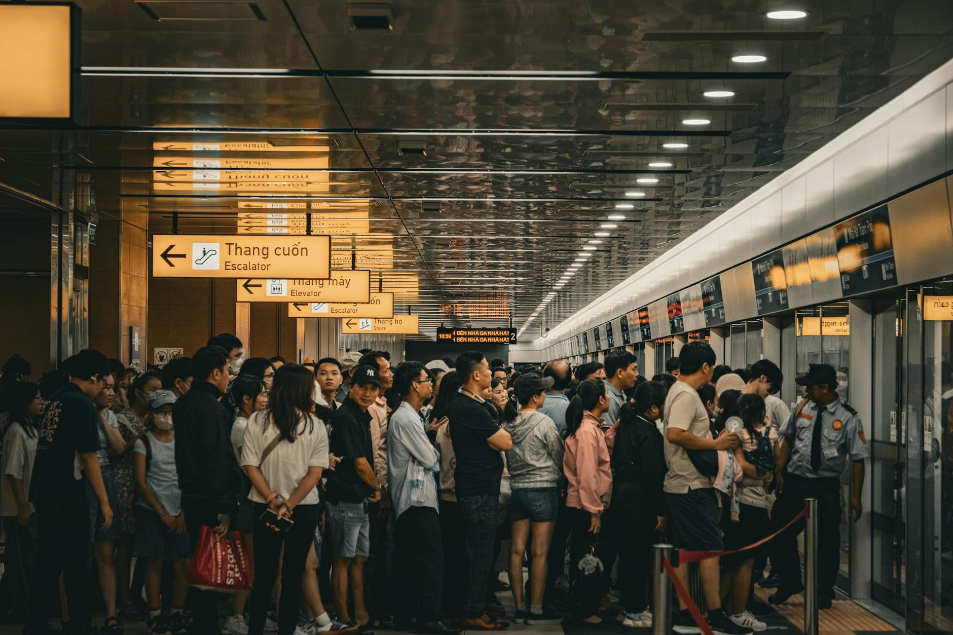 Màn hình hỗ trợ khách hàng trên điện thoại với giao diện đơn giản